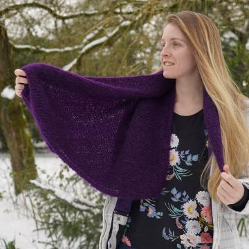 Ch&acirc;le " Moussy" mohair fait main