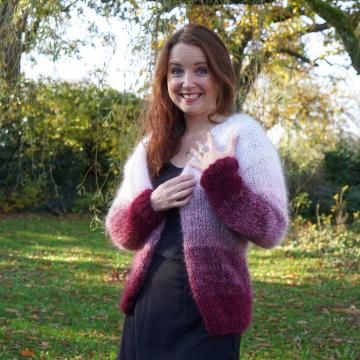 Gilet "Marie-Lise" tricot&eacute; main en mohair et soie