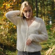 Gilet &eacute;pi tricot&eacute; &agrave; la main